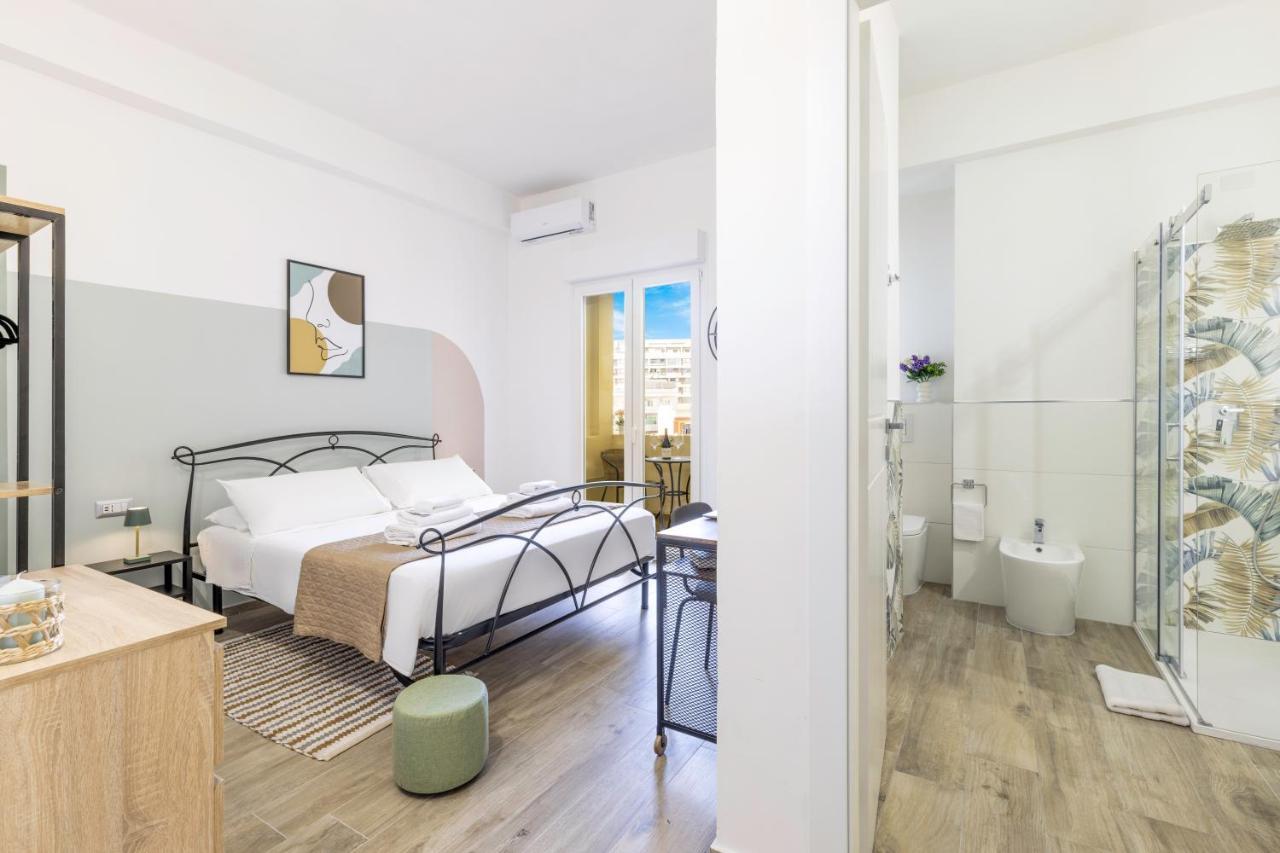 Quarzo. Modern Rooms Cagliari Ngoại thất bức ảnh