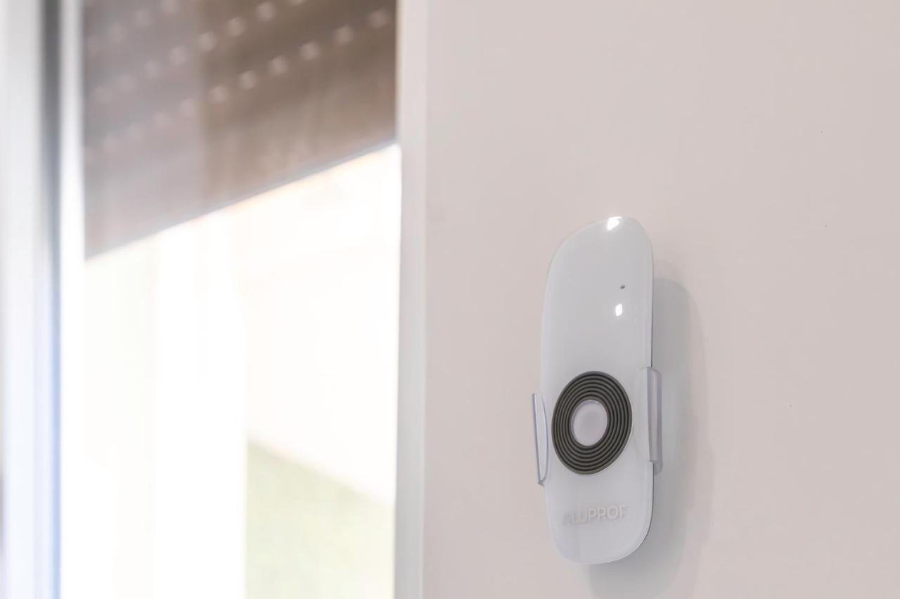 Quarzo. Modern Rooms Cagliari Ngoại thất bức ảnh